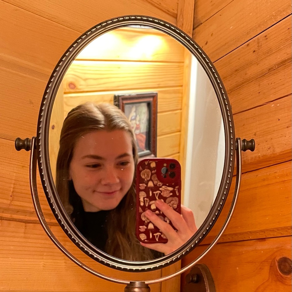 Meet your Posher, Sara